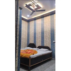 Radha Krishna Niwas Guest house