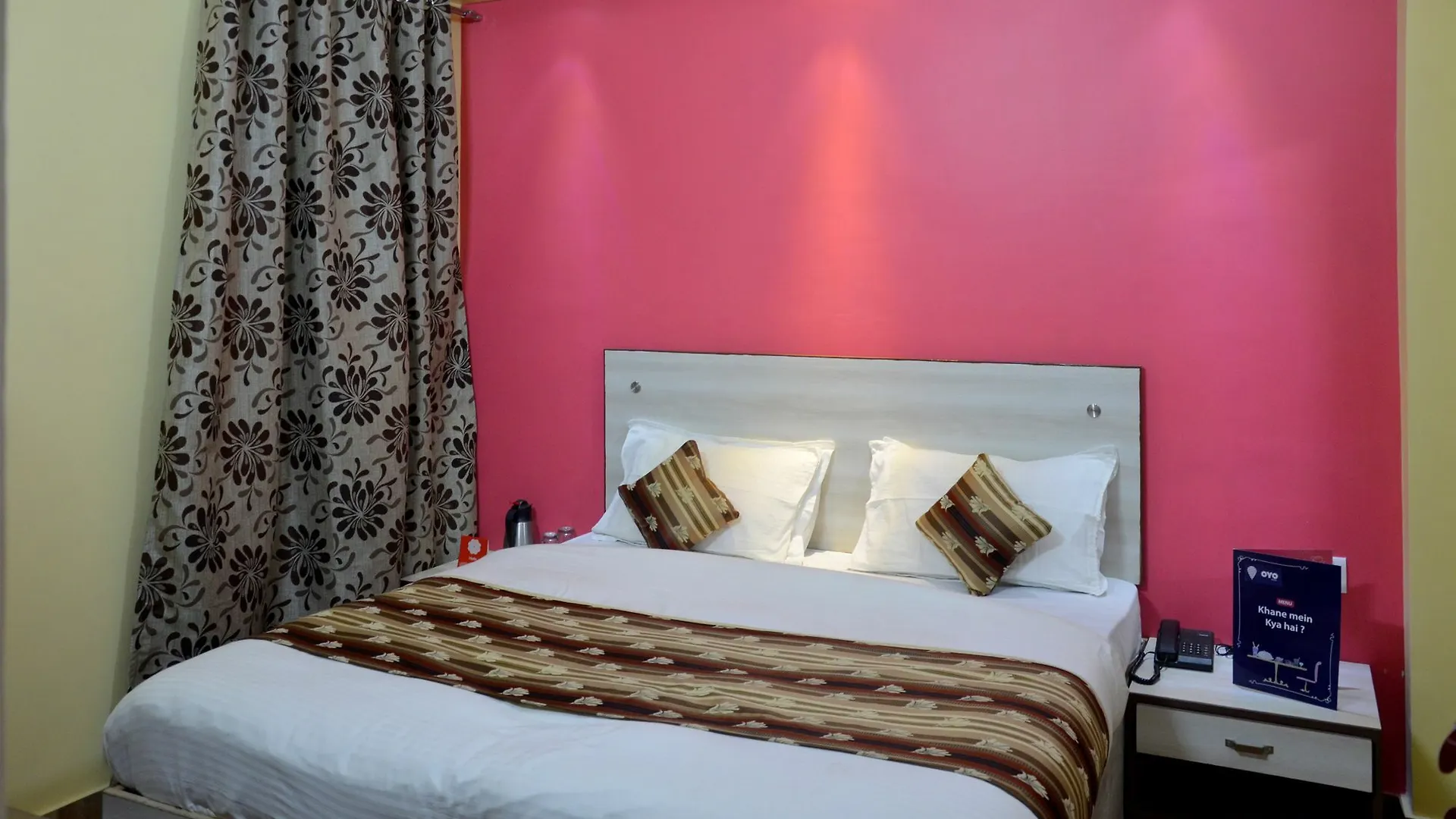 ***  Hotel Bleue Mont Varanasi India